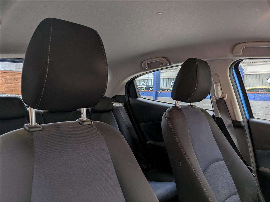 <p>2016 MAZDA 2 SE-L</p>