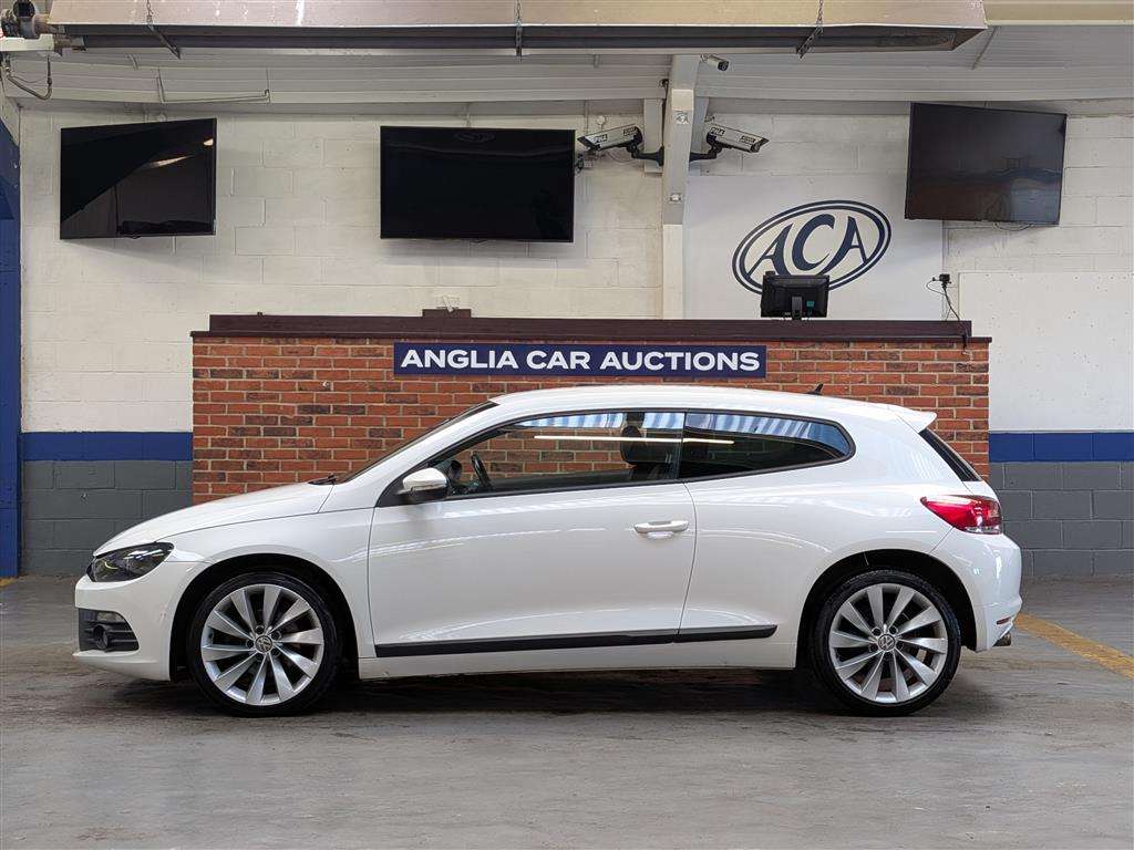 <p>2010 VOLKSWAGEN SCIROCCO GT</p>