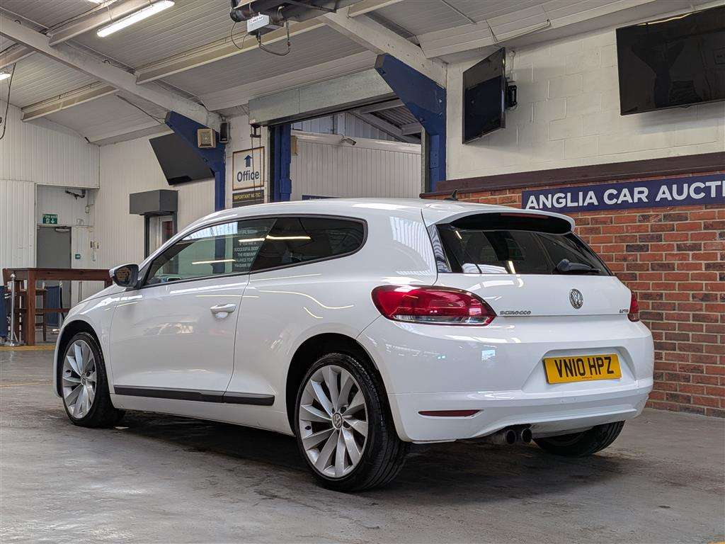 <p>2010 VOLKSWAGEN SCIROCCO GT</p>