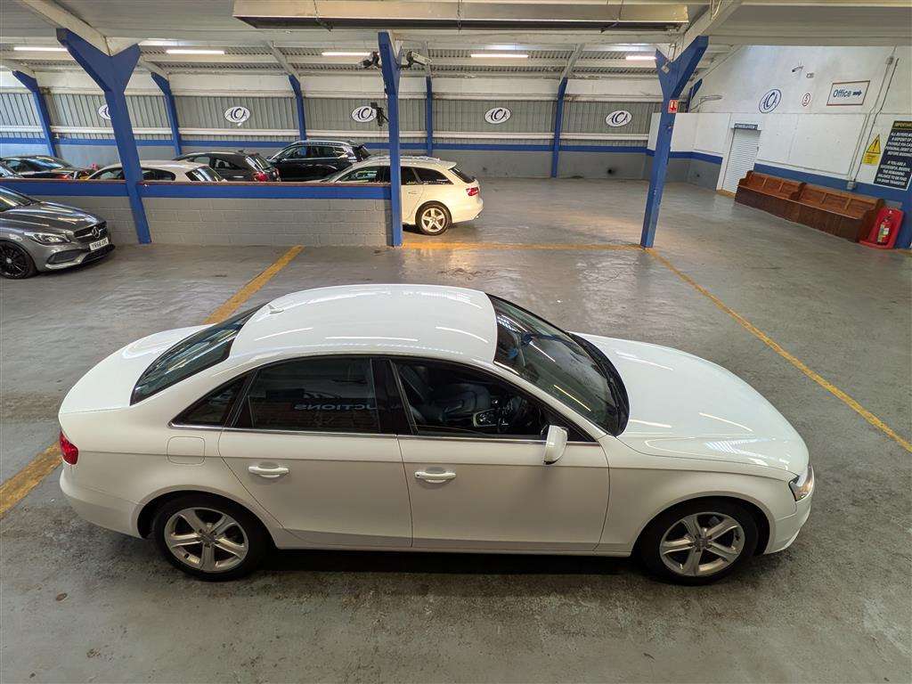 <p>2014 AUDI A4 ULTRA SE TECHNIK TDI</p>