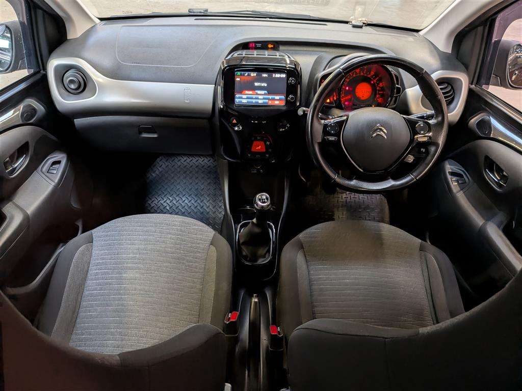 <p>2016 CITROEN C1 FLAIR PURETECH</p>