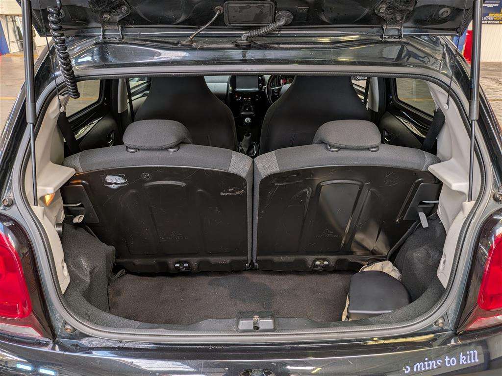 <p>2016 CITROEN C1 FLAIR PURETECH</p>