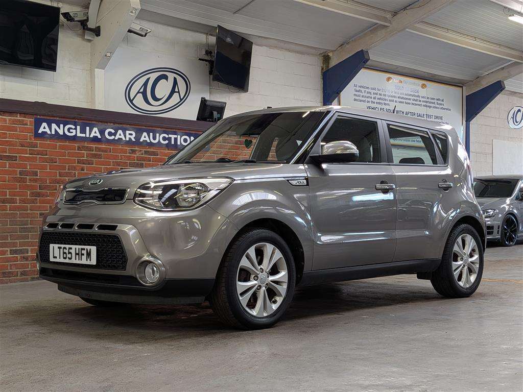 <p>2015 KIA SOUL CONNECT +</p>