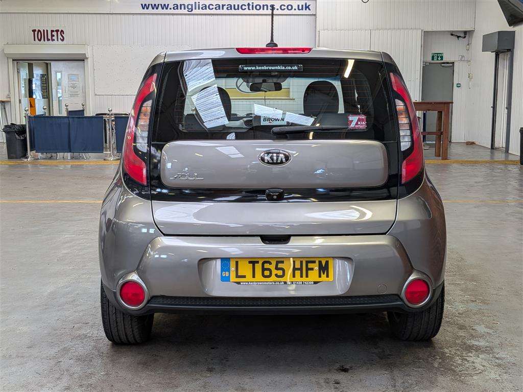 <p>2015 KIA SOUL CONNECT +</p>