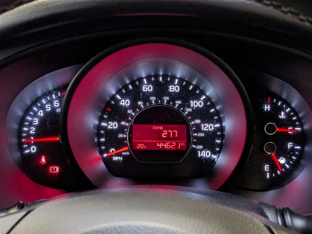 <p>2015 KIA SOUL CONNECT +</p>