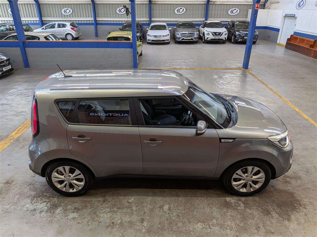 <p>2015 KIA SOUL CONNECT +</p>