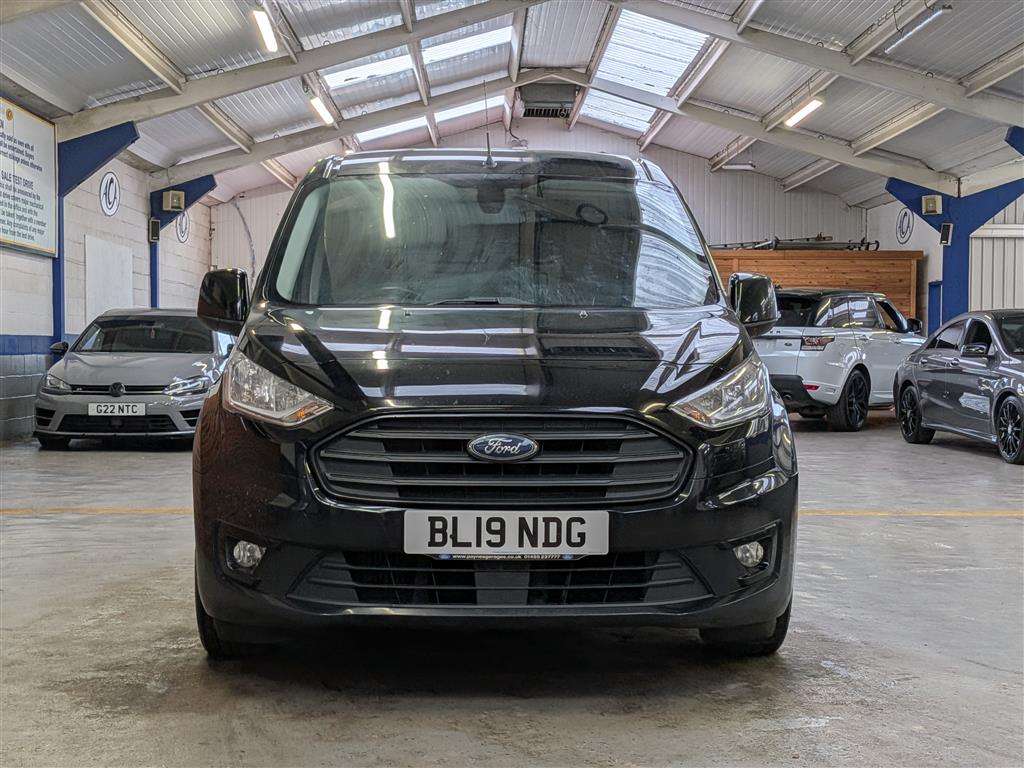 <p>2019 FORD TRANSIT CONNECT 200 LTD T</p>