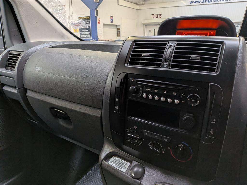<p>2015 TOYOTA PROACE 1200 L2H1 HDI</p>