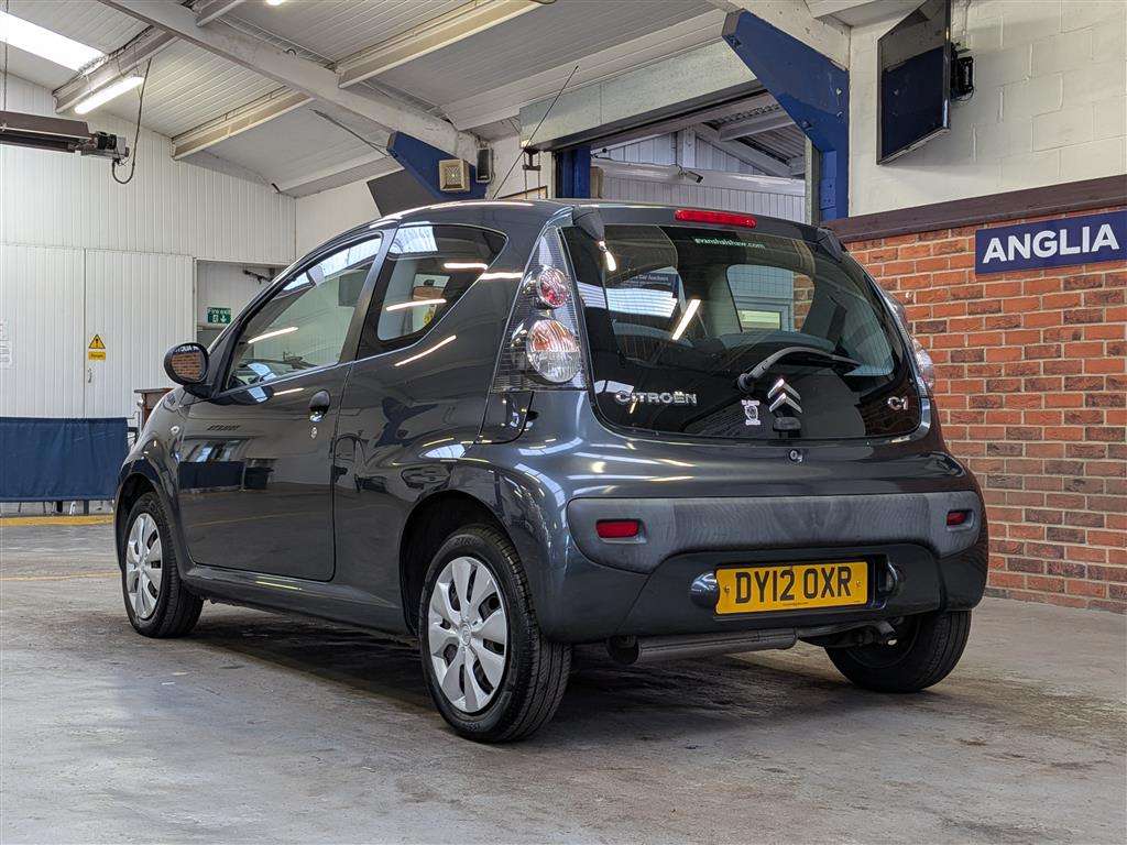 <p>2012 CITROEN C1 VT</p>