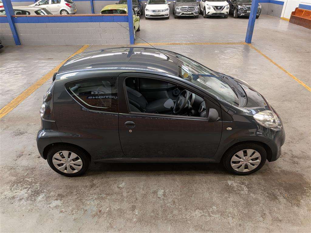 <p>2012 CITROEN C1 VT</p>
