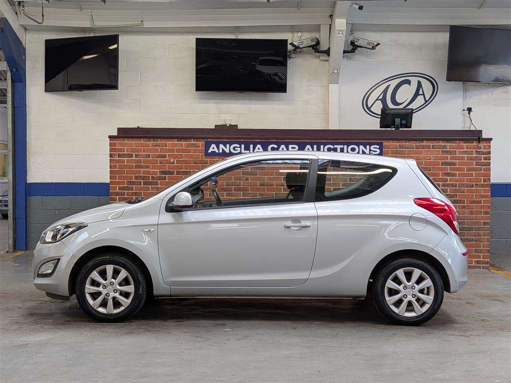 <p>2012 HYUNDAI I20 ACTIVE</p>