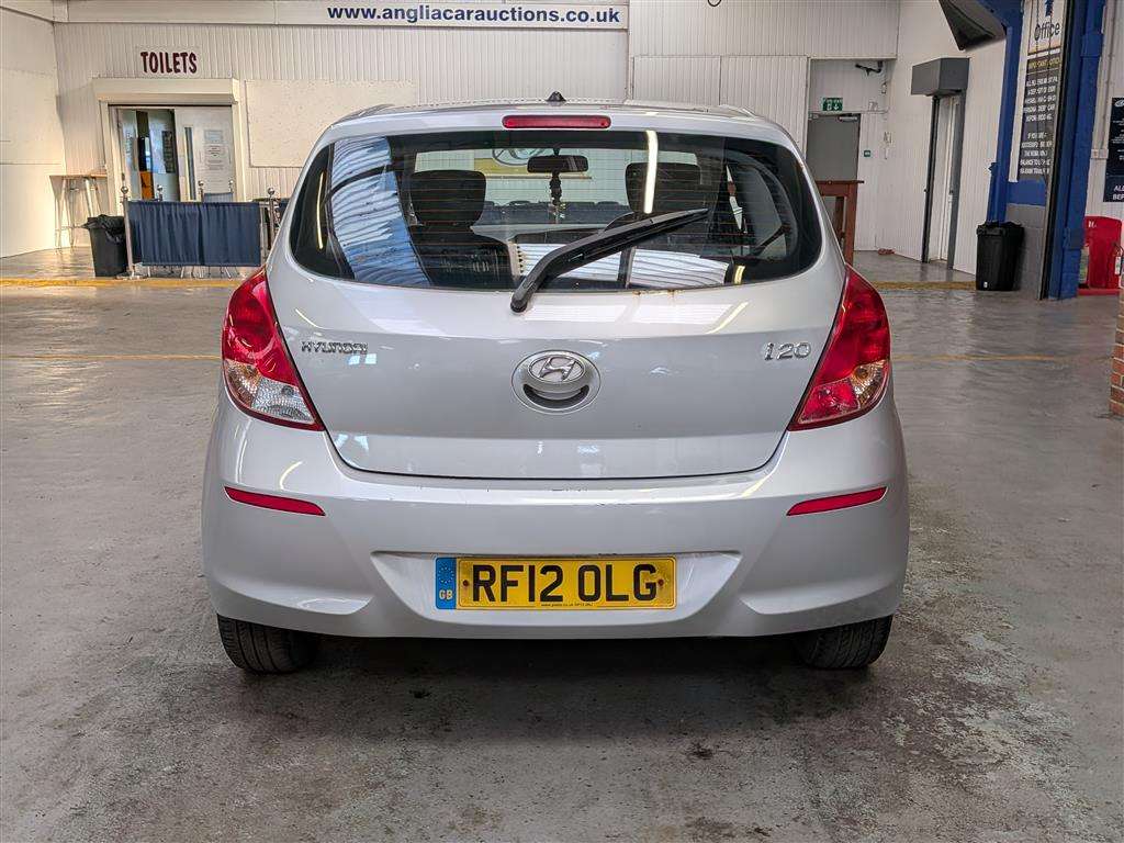 <p>2012 HYUNDAI I20 ACTIVE</p>