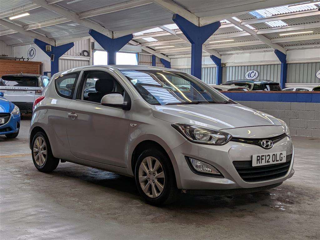 <p>2012 HYUNDAI I20 ACTIVE</p>