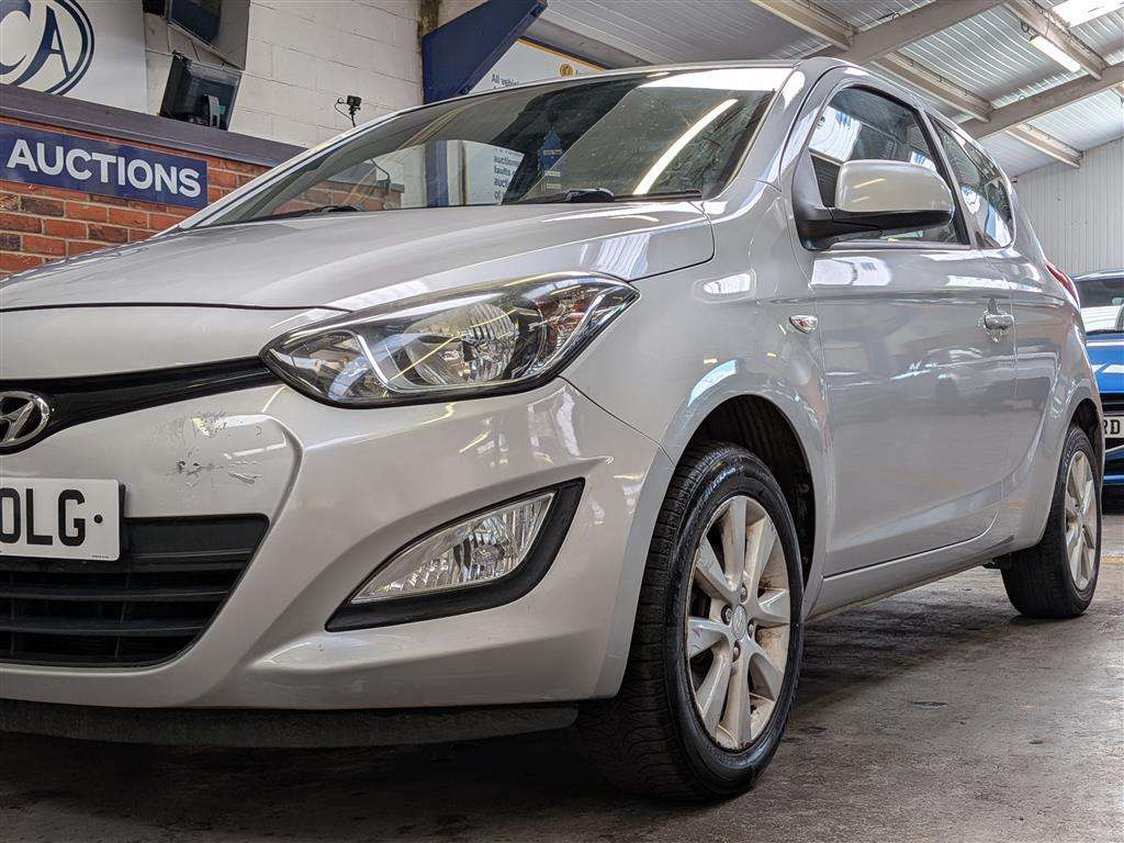 <p>2012 HYUNDAI I20 ACTIVE</p>