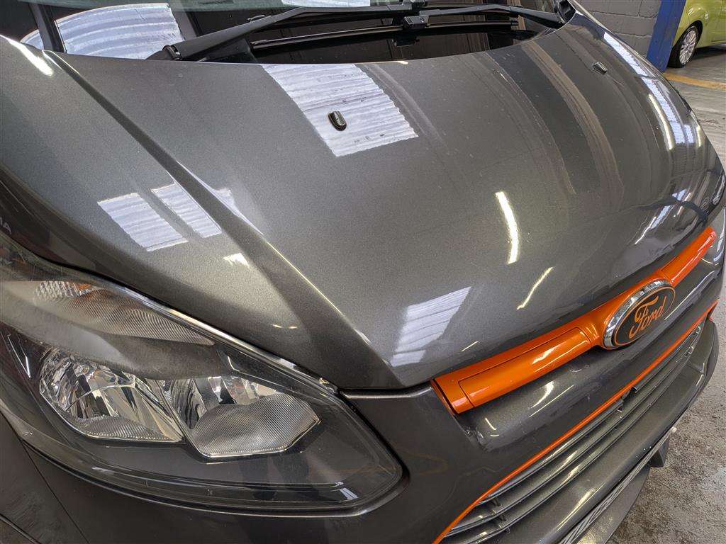 <p>2015 FORD TRANSIT CUSTOM 270 ECO-TE</p>