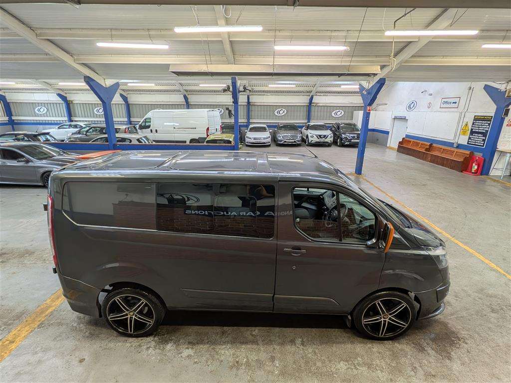 <p>2015 FORD TRANSIT CUSTOM 270 ECO-TE</p>