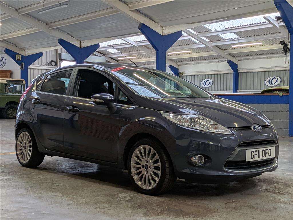 <p>2011 FORD FIESTA TITANIUM AUTO</p>