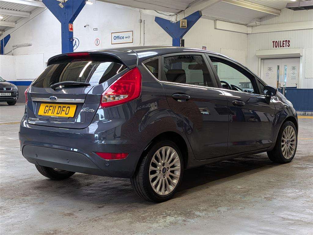 <p>2011 FORD FIESTA TITANIUM AUTO</p>