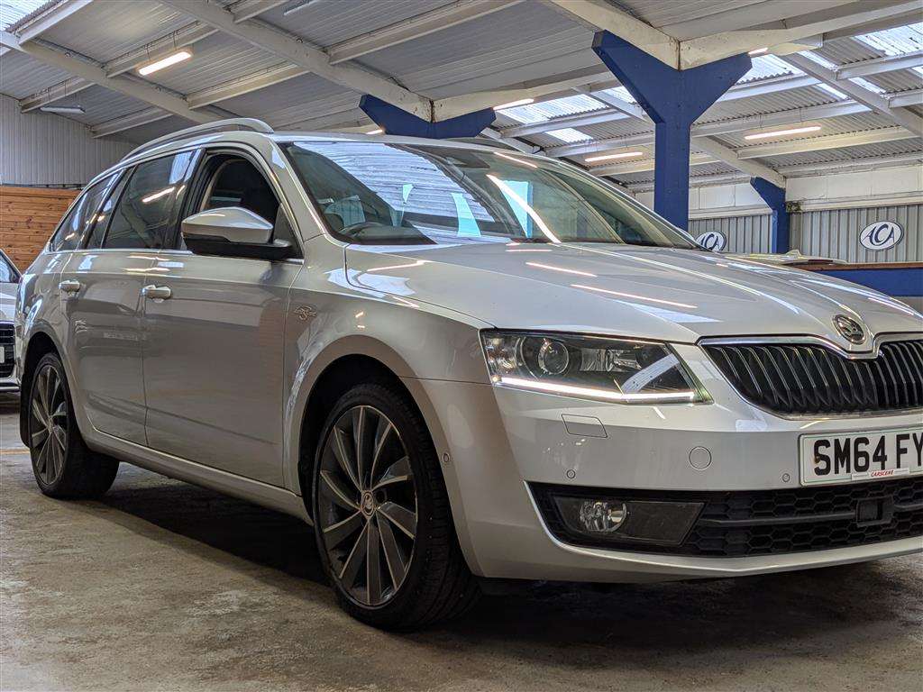<p>2014 SKODA OCTAVIA LAURIN&KLEM TDI C</p>