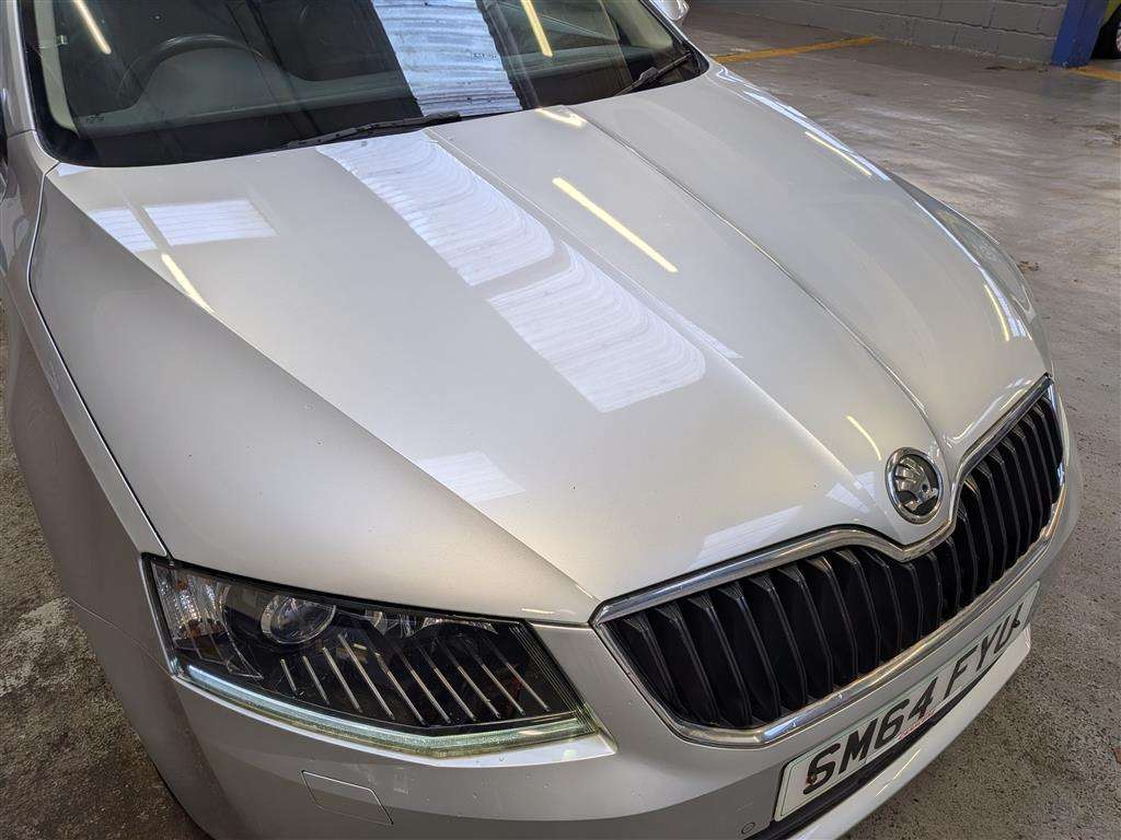 <p>2014 SKODA OCTAVIA LAURIN&KLEM TDI C</p>