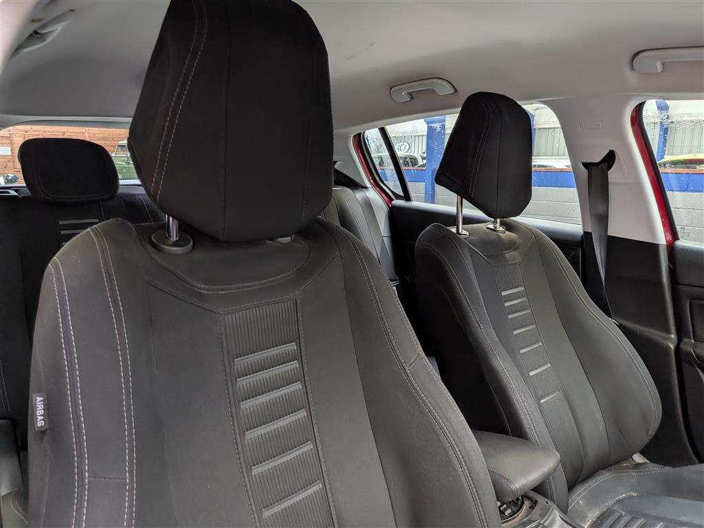 <p>2014 PEUGEOT 308 ALLURE E-HDI</p>