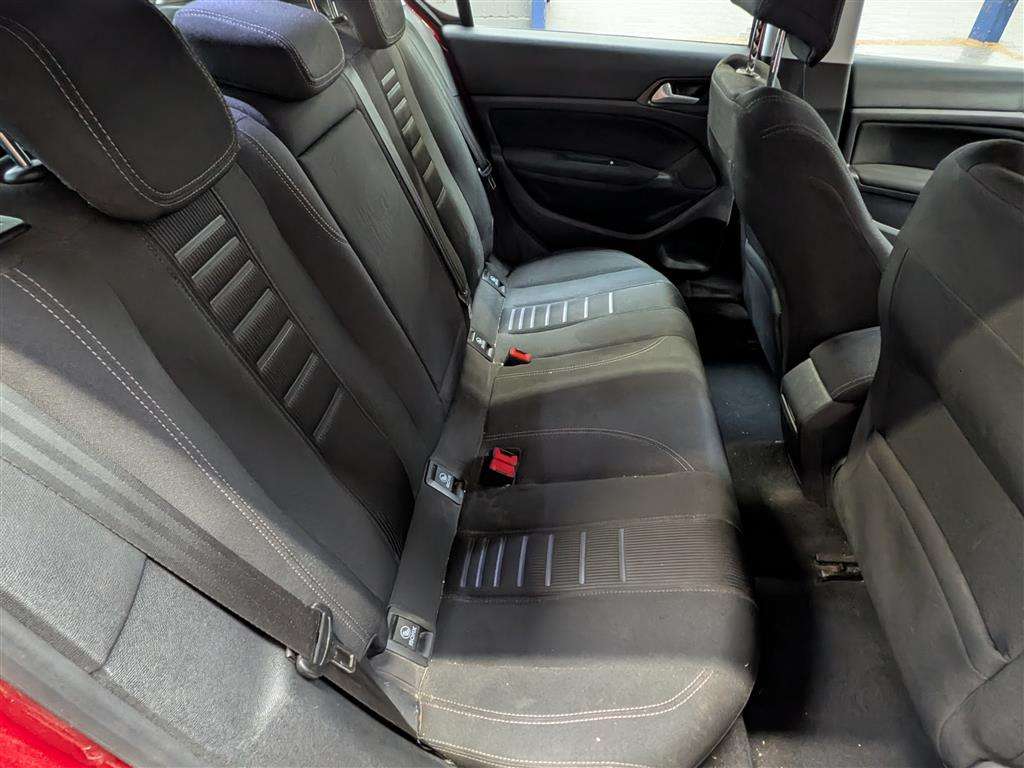 <p>2014 PEUGEOT 308 ALLURE E-HDI</p>
