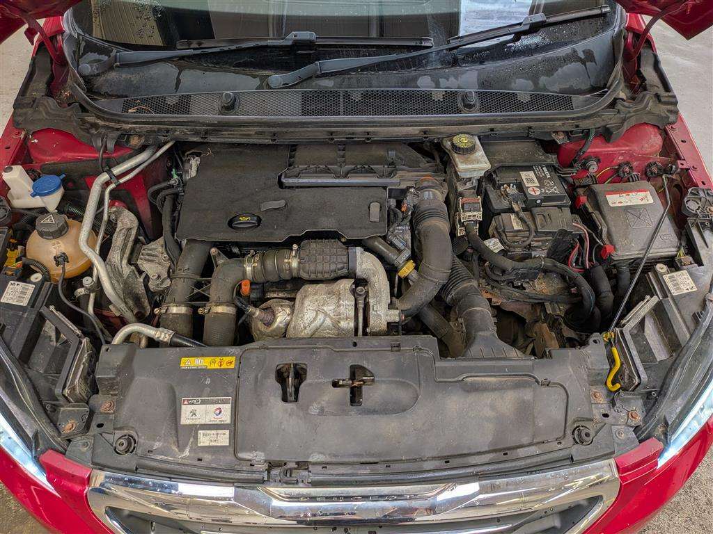 <p>2014 PEUGEOT 308 ALLURE E-HDI</p>