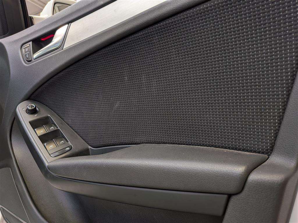 <p>2011 AUDI A4 S LINE T FSI QUATTRO A</p>
