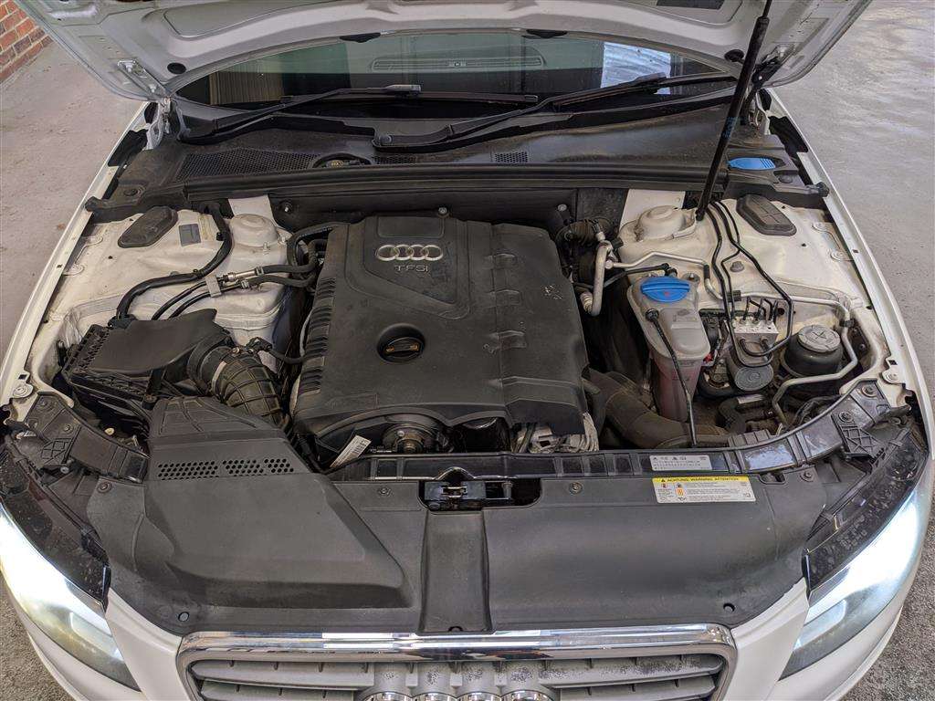 <p>2011 AUDI A4 S LINE T FSI QUATTRO A</p>