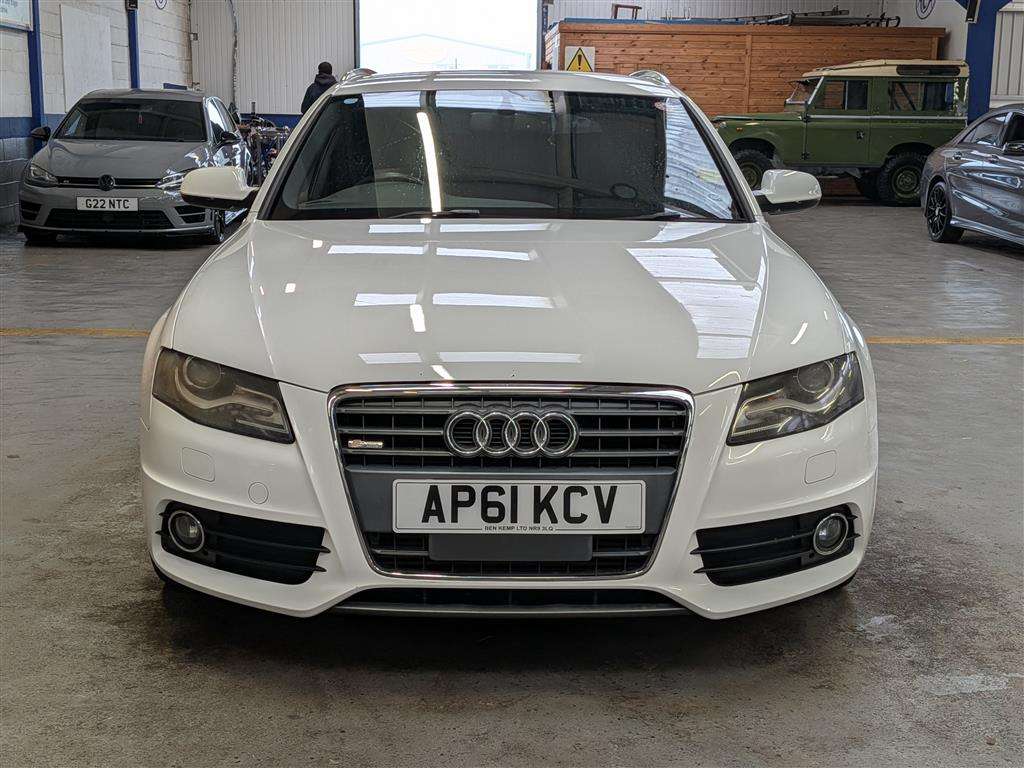 <p>2011 AUDI A4 S LINE T FSI QUATTRO A</p>