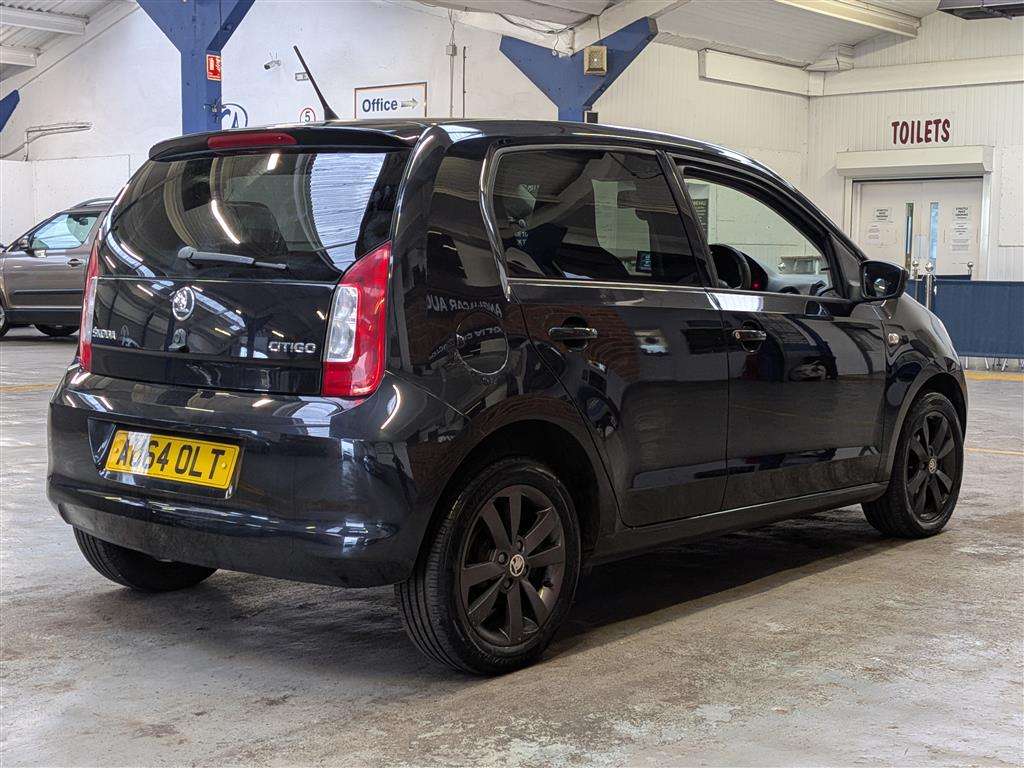 <p>2014 SKODA CITIGO BLACK EDITION</p>