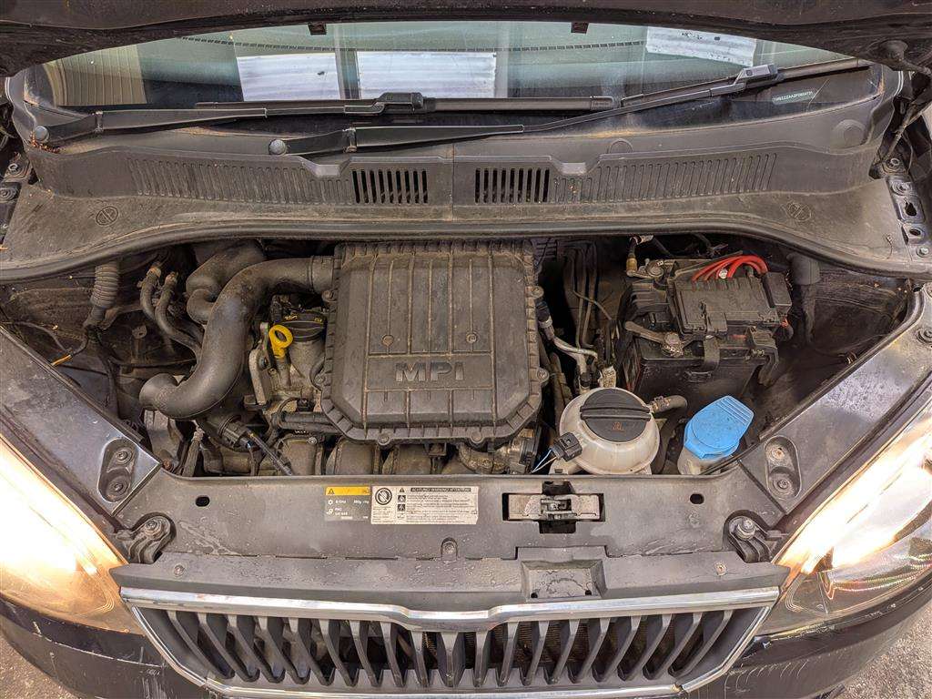 <p>2014 SKODA CITIGO BLACK EDITION</p>