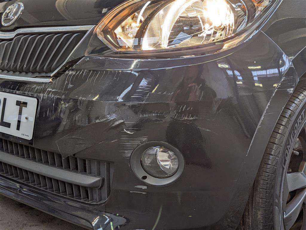 <p>2014 SKODA CITIGO BLACK EDITION</p>