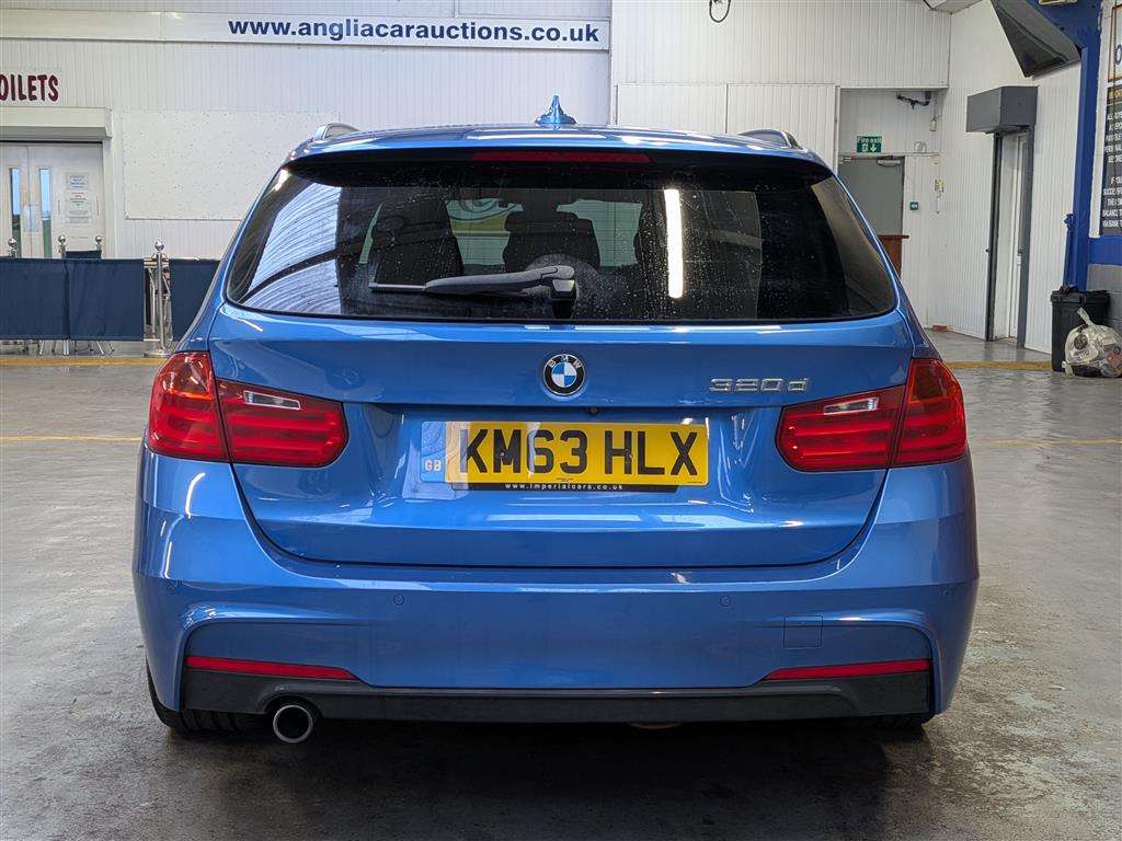 <p>2013 BMW 320D M SPORT TOURING</p>