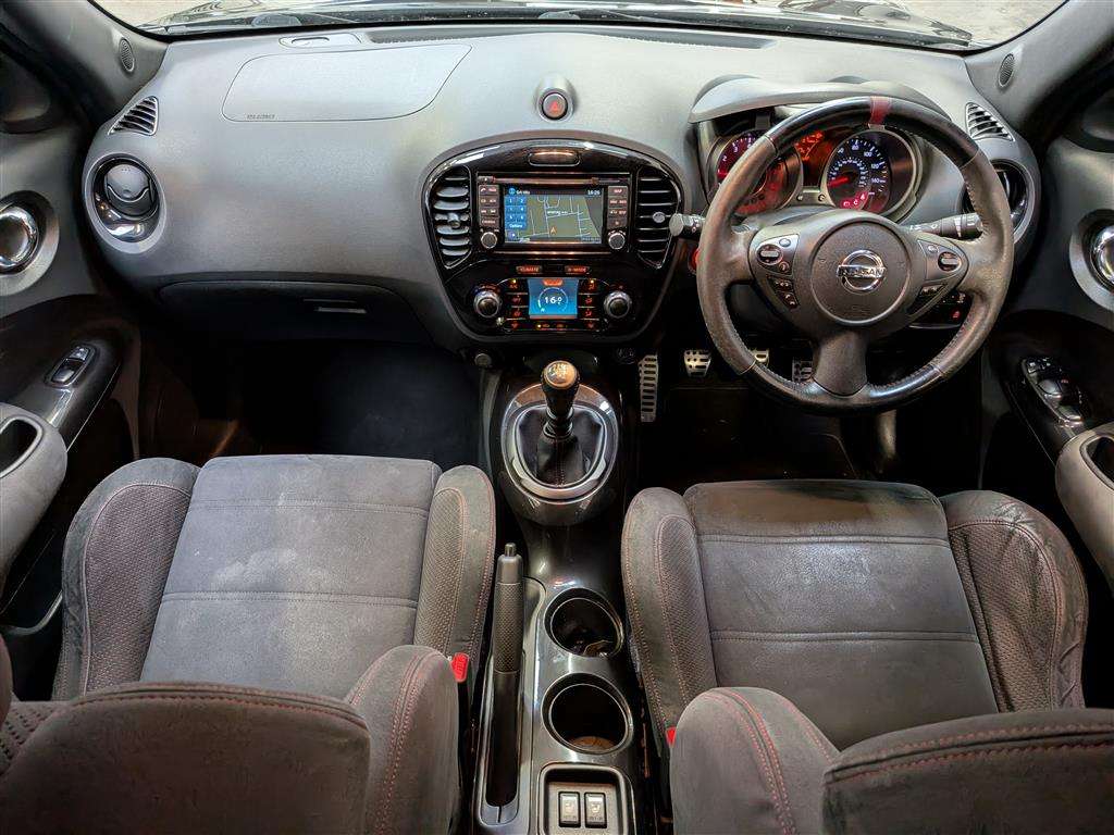 <p>2013 NISSAN JUKE NISMO DIG-T</p>