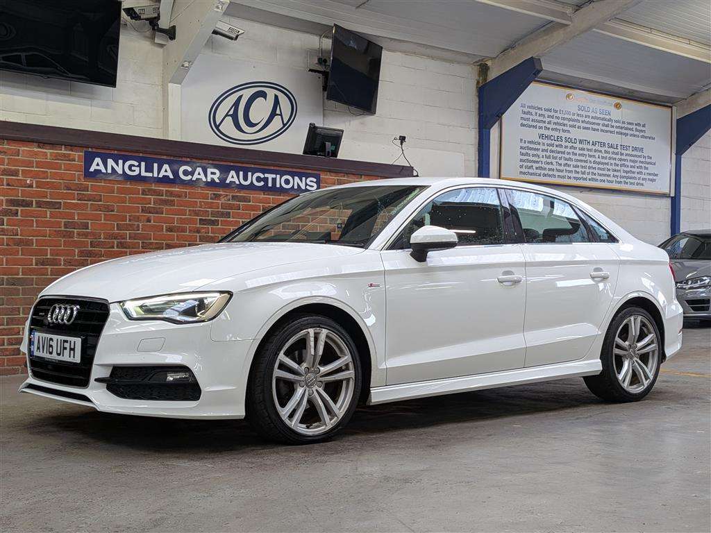 <p>2016 AUDI A3 SPORT NAV TDI QUATTRO</p>