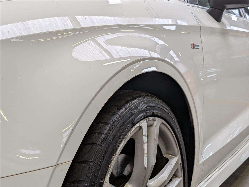 <p>2016 AUDI A3 SPORT NAV TDI QUATTRO</p>