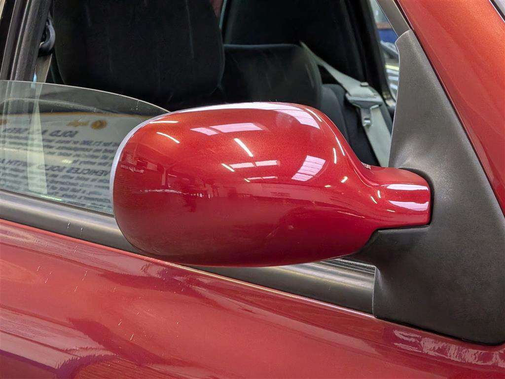 <p>2004 RENAULT CLIO DYNAMIQUE 16V</p>