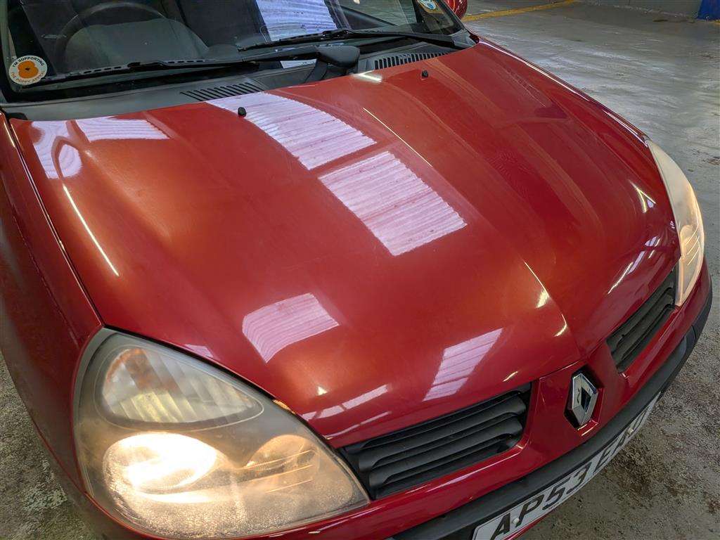 <p>2004 RENAULT CLIO DYNAMIQUE 16V</p>