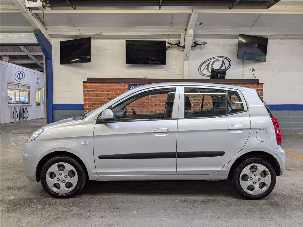 <p>2011 KIA PICANTO SPICE</p>