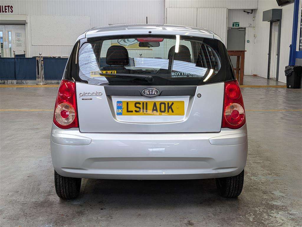 <p>2011 KIA PICANTO SPICE</p>