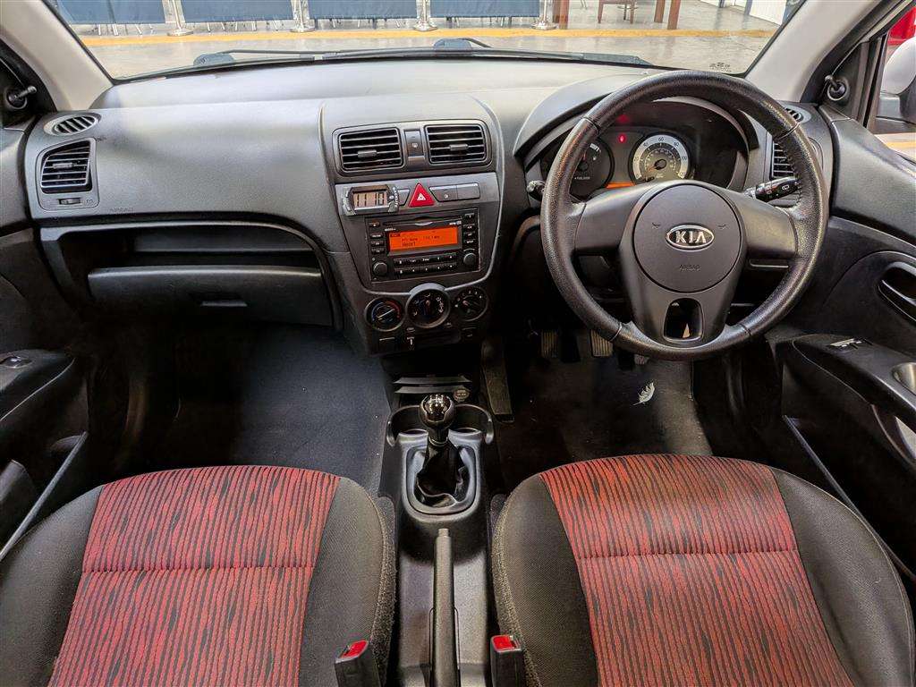 <p>2011 KIA PICANTO SPICE</p>
