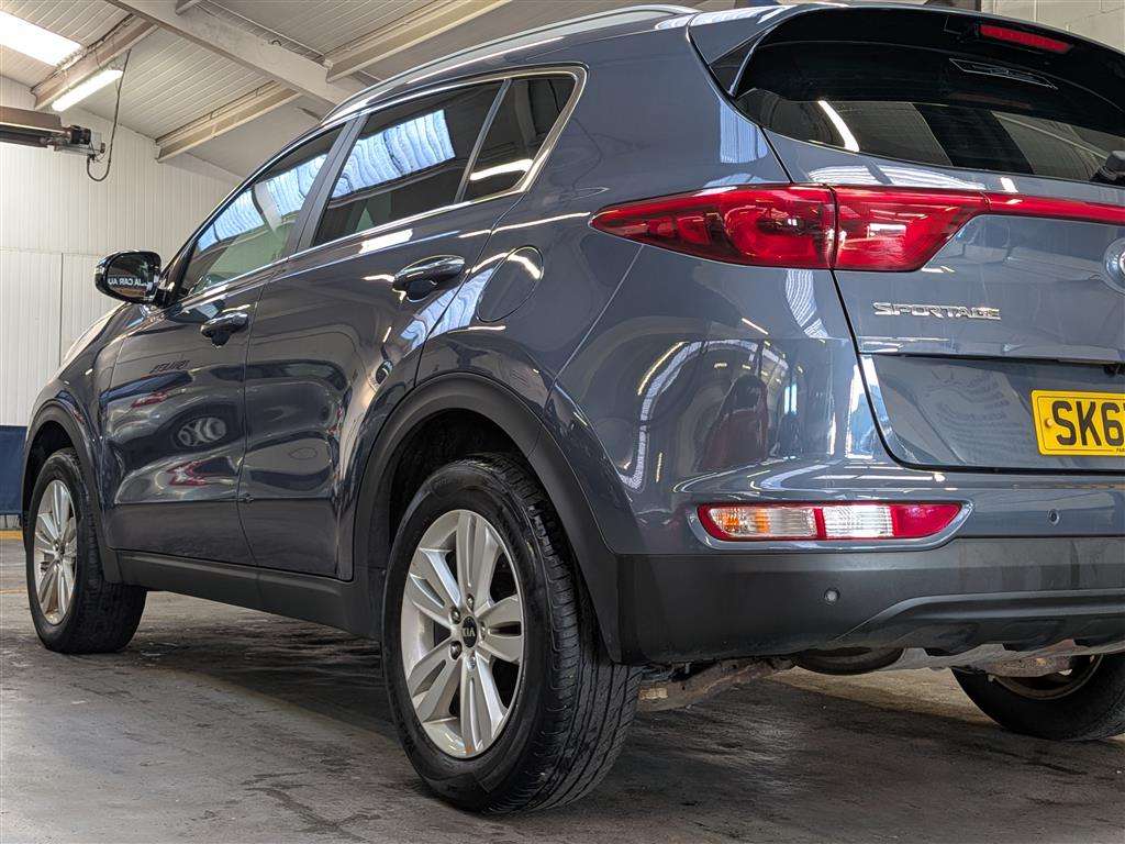 <p>2017 KIA SPORTAGE 2 ISG</p>
