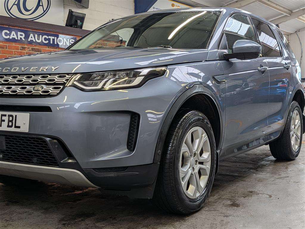 <p>2021 LAND ROVER DISCOVERY SPORT S D MHEV</p>