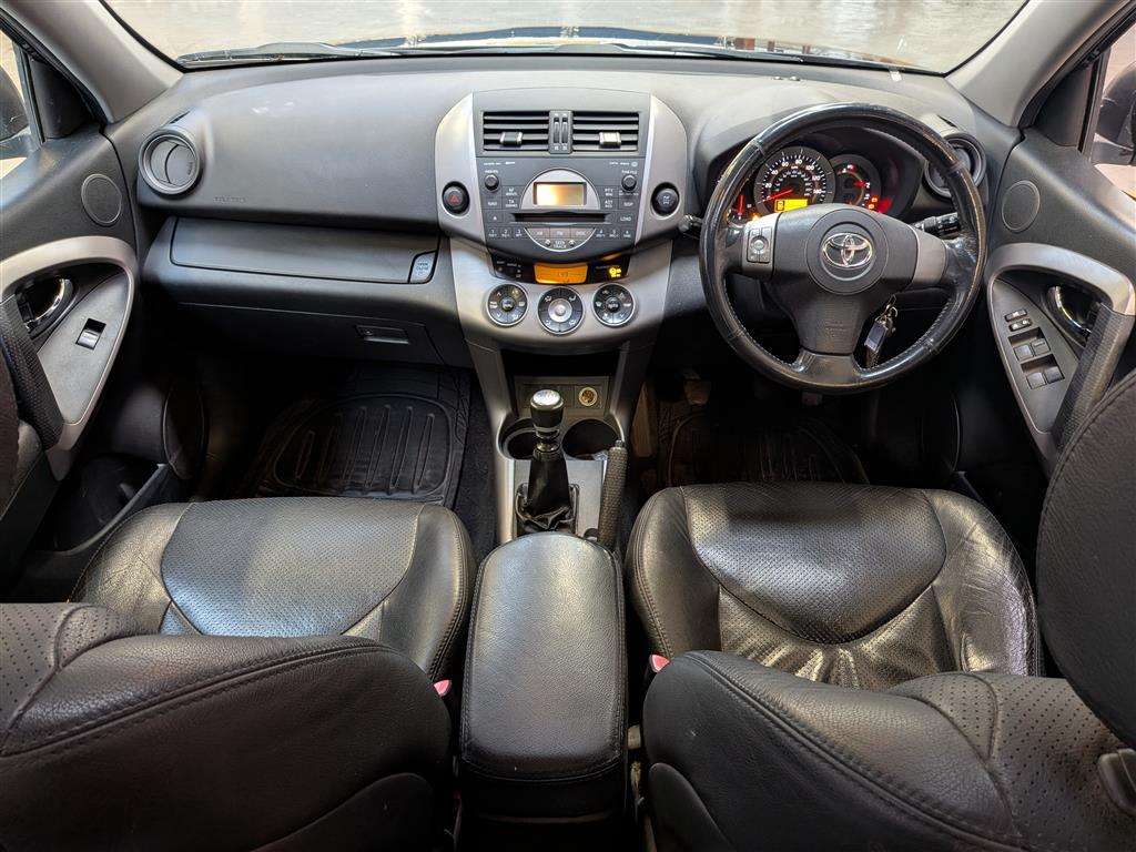 <p>2008 TOYOTA RAV4 XT4 D-4D</p>