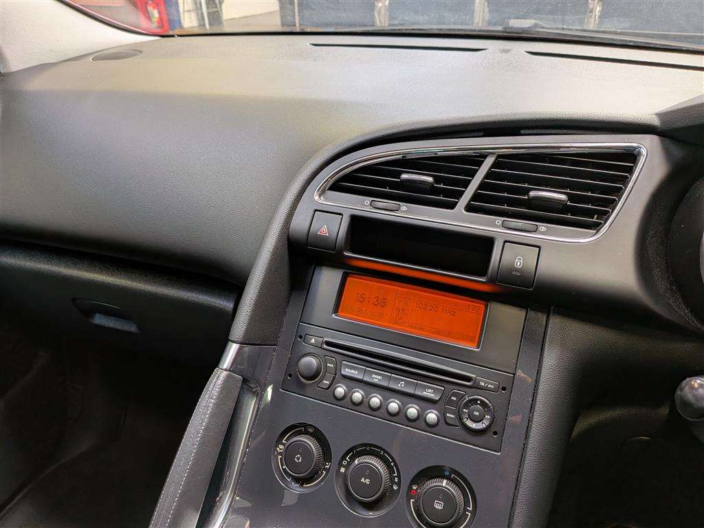 <p>2010 PEUGEOT 3008 SPORT 120</p>