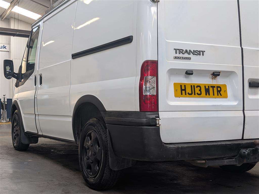 <p>2013 FORD TRANSIT 100 T260 FWD</p>