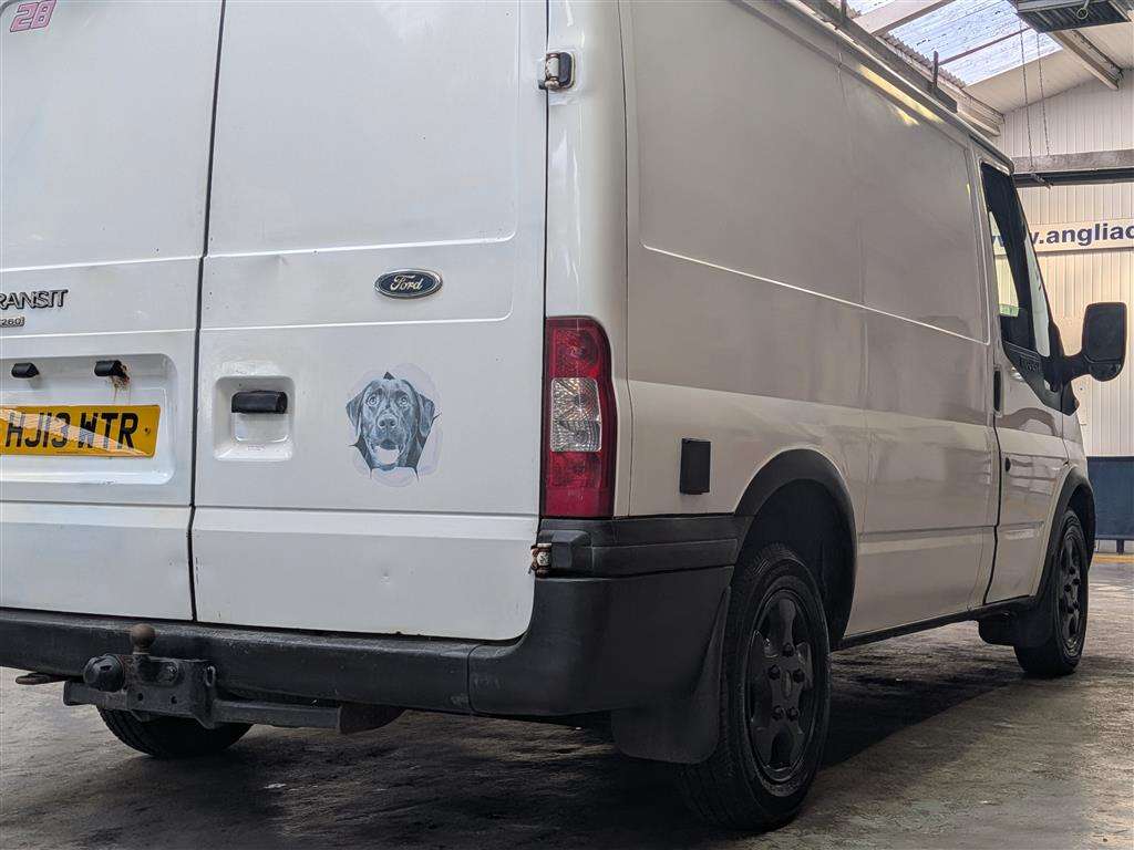 <p>2013 FORD TRANSIT 100 T260 FWD</p>