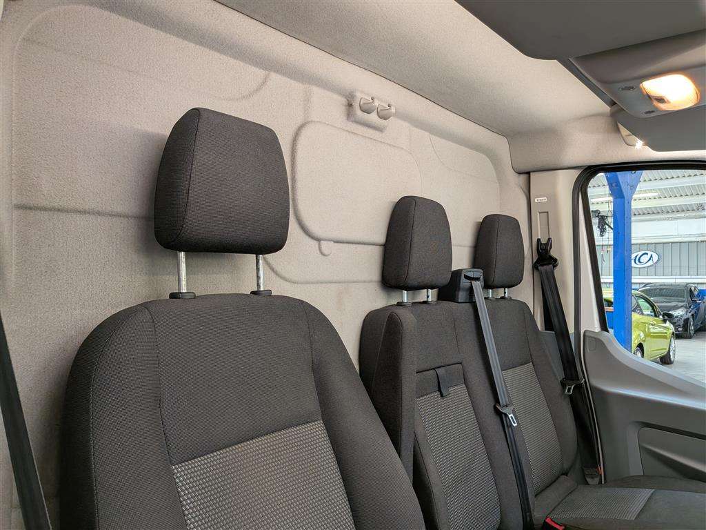 <p>2019 FORD TRANSIT 350</p>
