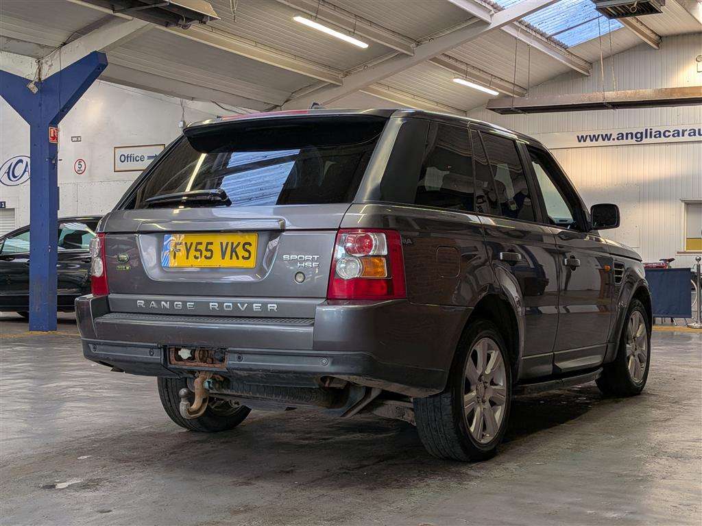<p>2005 LAND ROVER RANGEROVER SPT TDV6 HSE A</p>